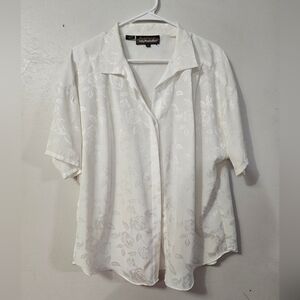 Lady Manhatten White Floral Women's Button Up Top!